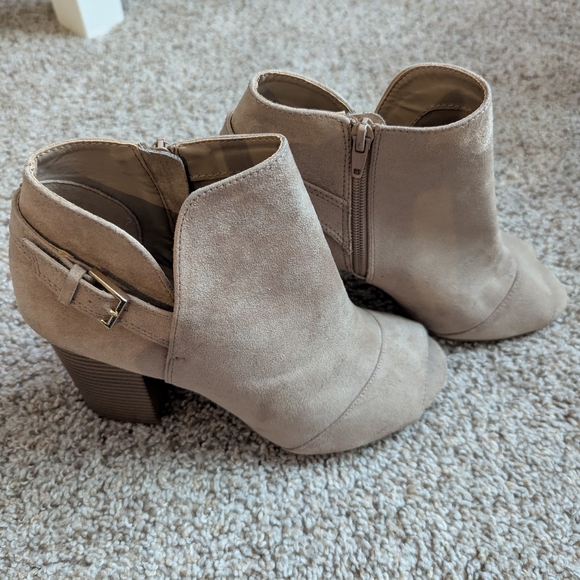 Apt. 9 Taupe Ankle Booties - Picture 1 of 6